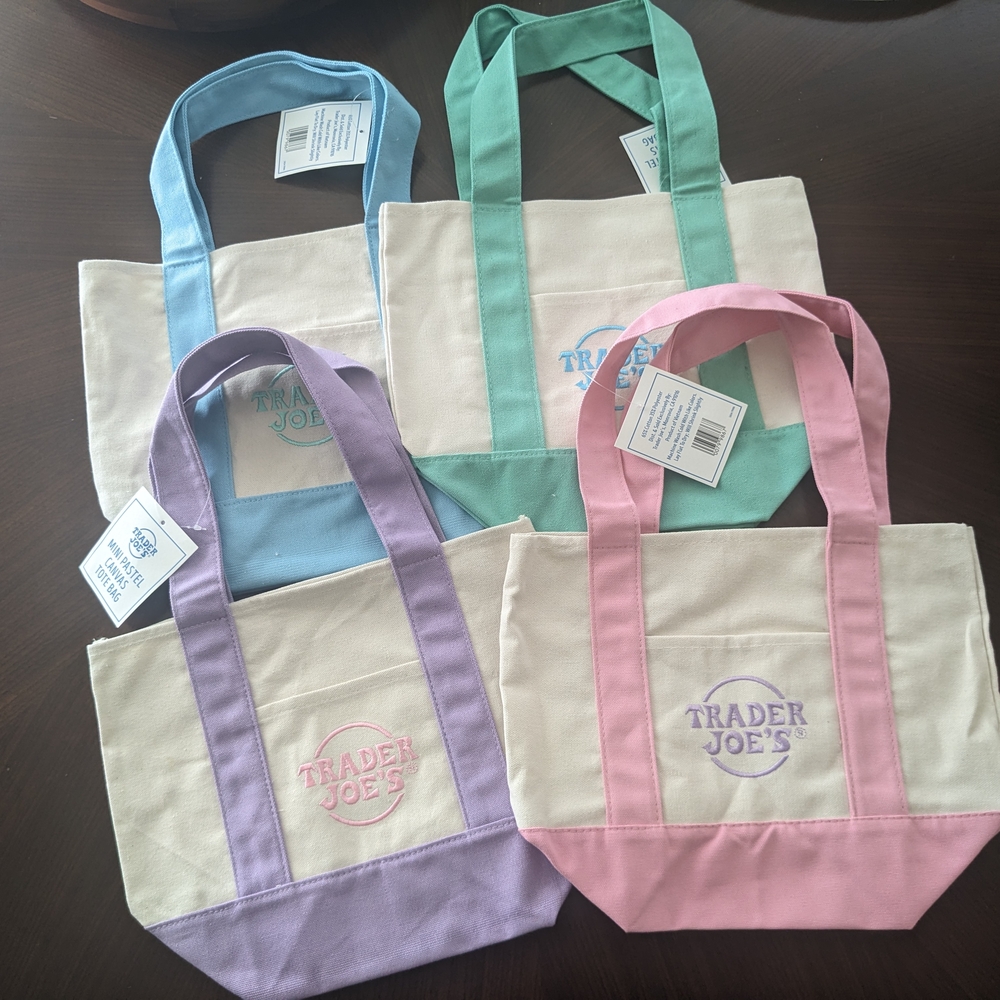 Trader Joe's Canvas Tote Bags Set